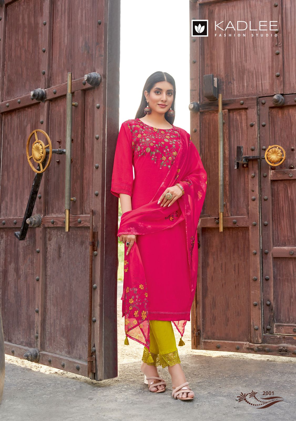 Kadlee Shivani Viscose Weaving Kurti Bottom With Dupatta Collection